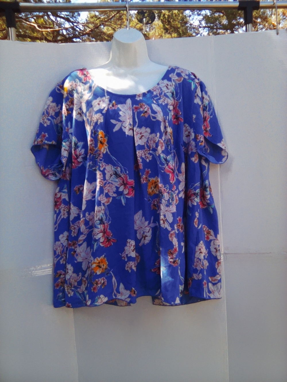 Floral Scoop Neck Blue Women's Top